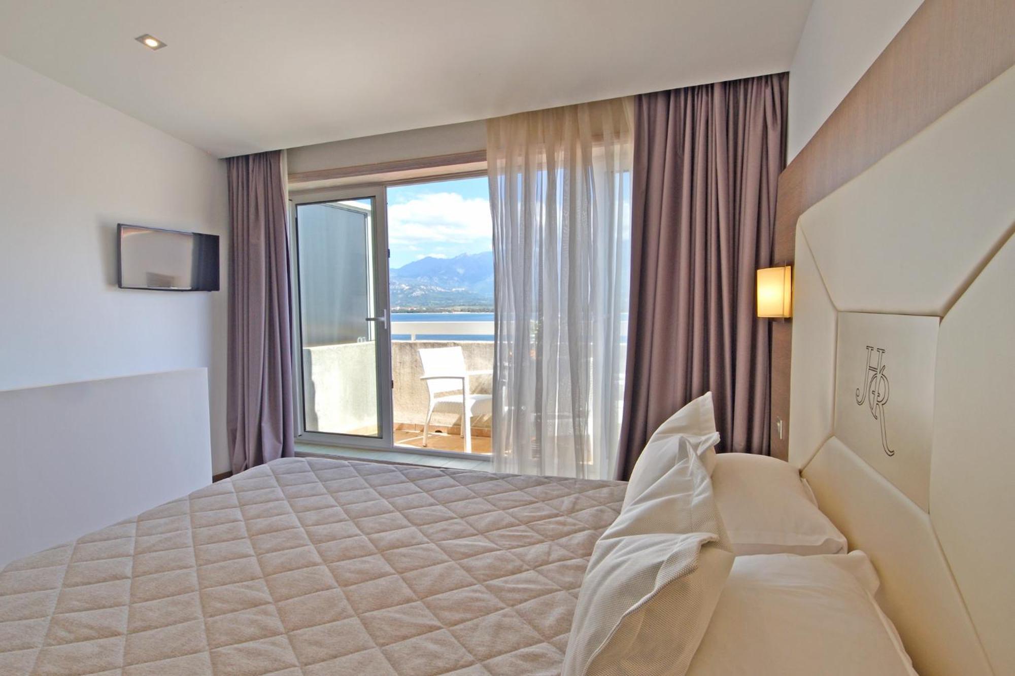 Hotel Le Rocher Calvi  Exterior photo