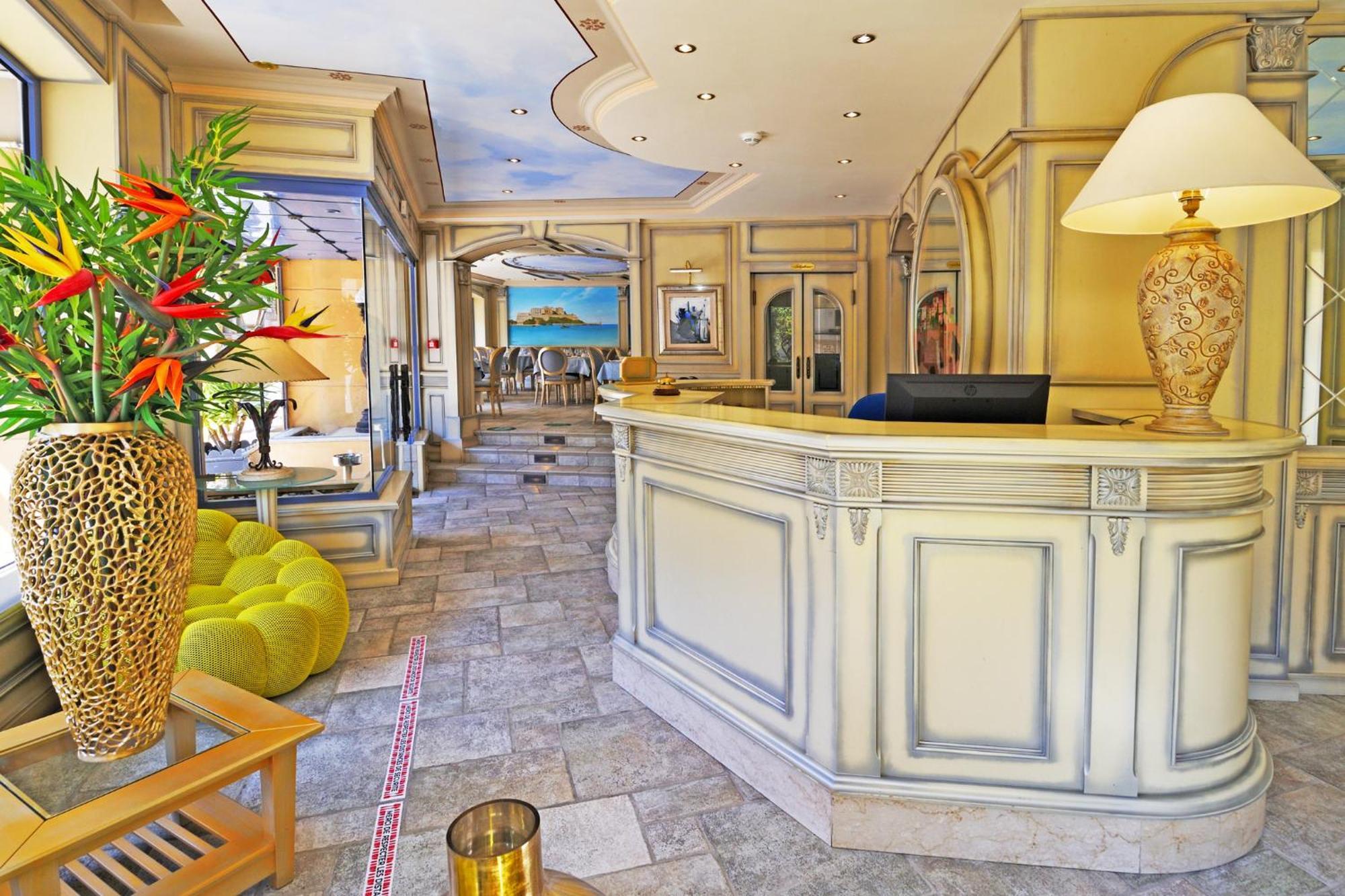 Hotel Le Rocher Calvi  Exterior photo