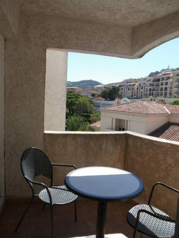 Hotel Le Rocher Calvi  Room photo